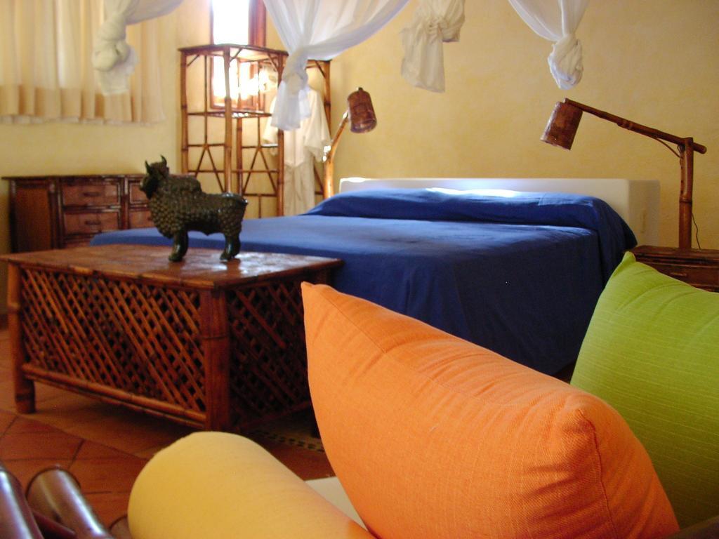 Casa Kaukan Zihuatanejo Oda fotoğraf